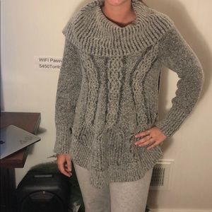 Long sleeve sweater!